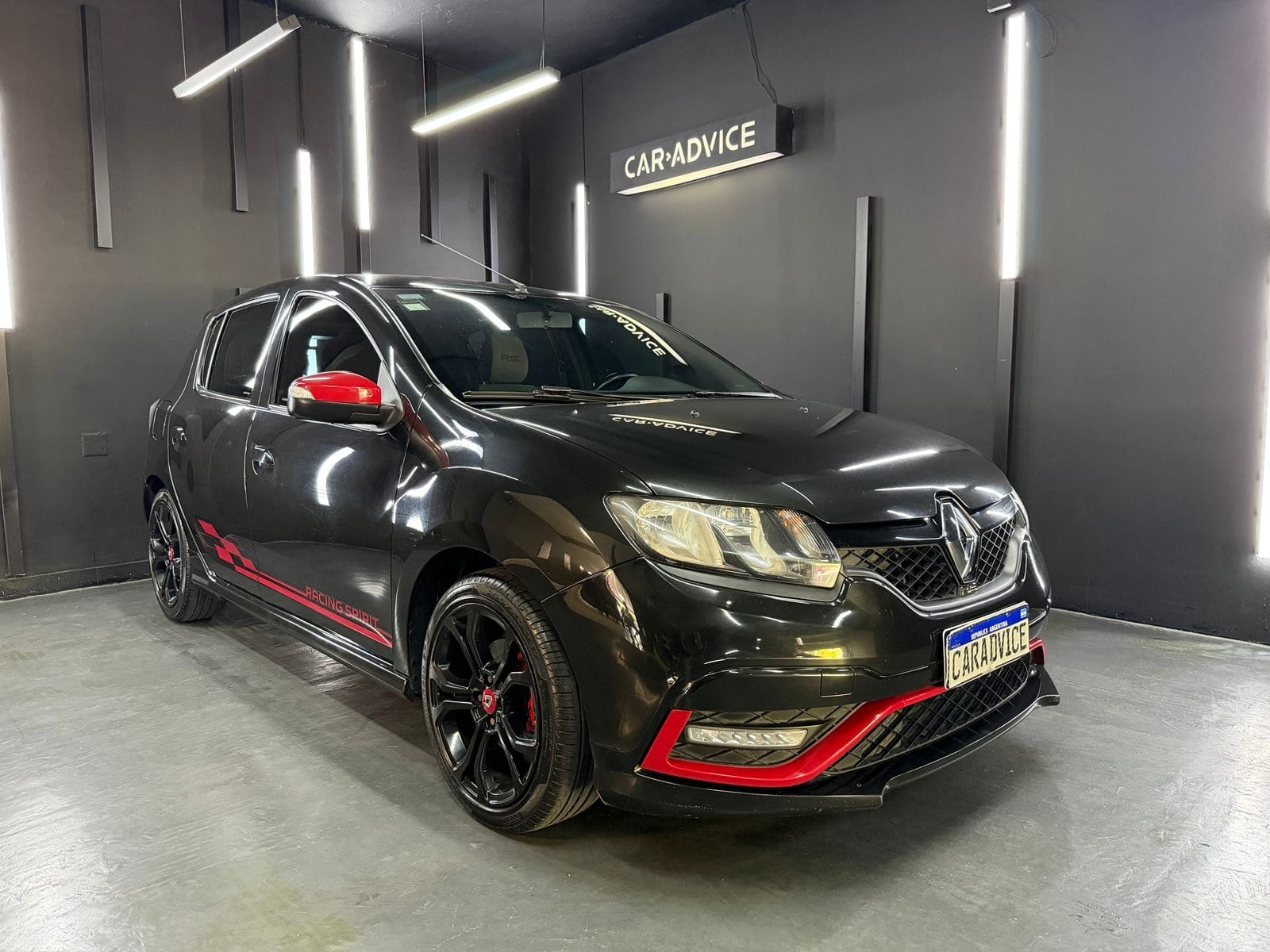 RENAULT SANDERO 2.0 16V RS RACING SPIRIT L17