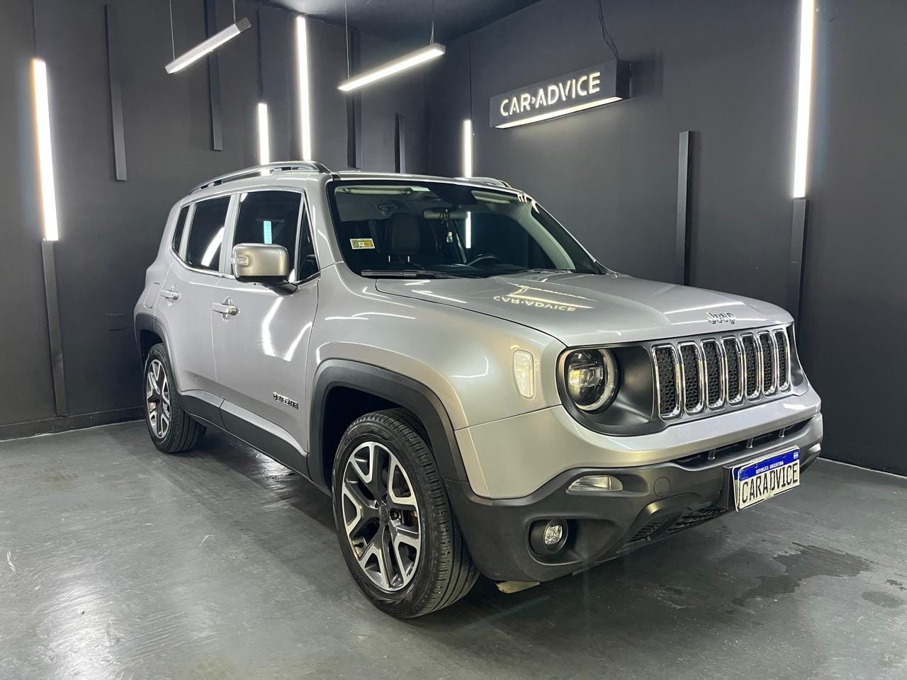 JEEP RENEGADE 1.8 4X2 LONGITUDE AT L18