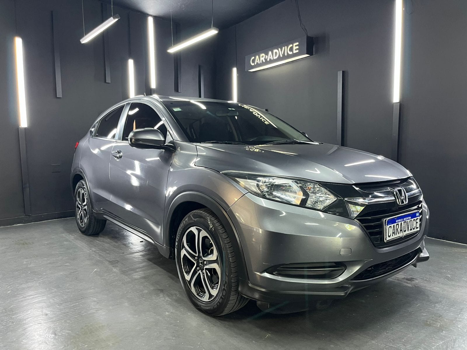 HONDA HRV 1.8 LX CVT L15
